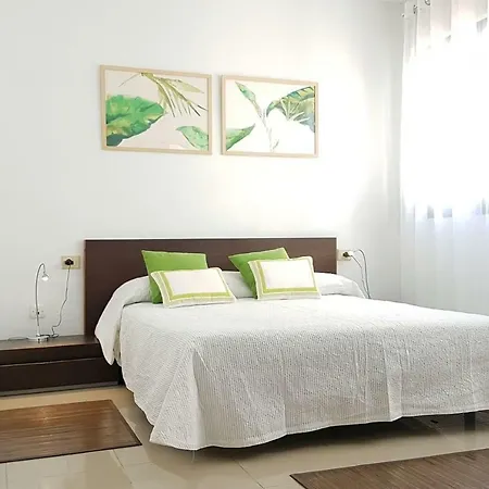 Big Penhouse 3 Bedrooms Near Beach شقة أرونا
